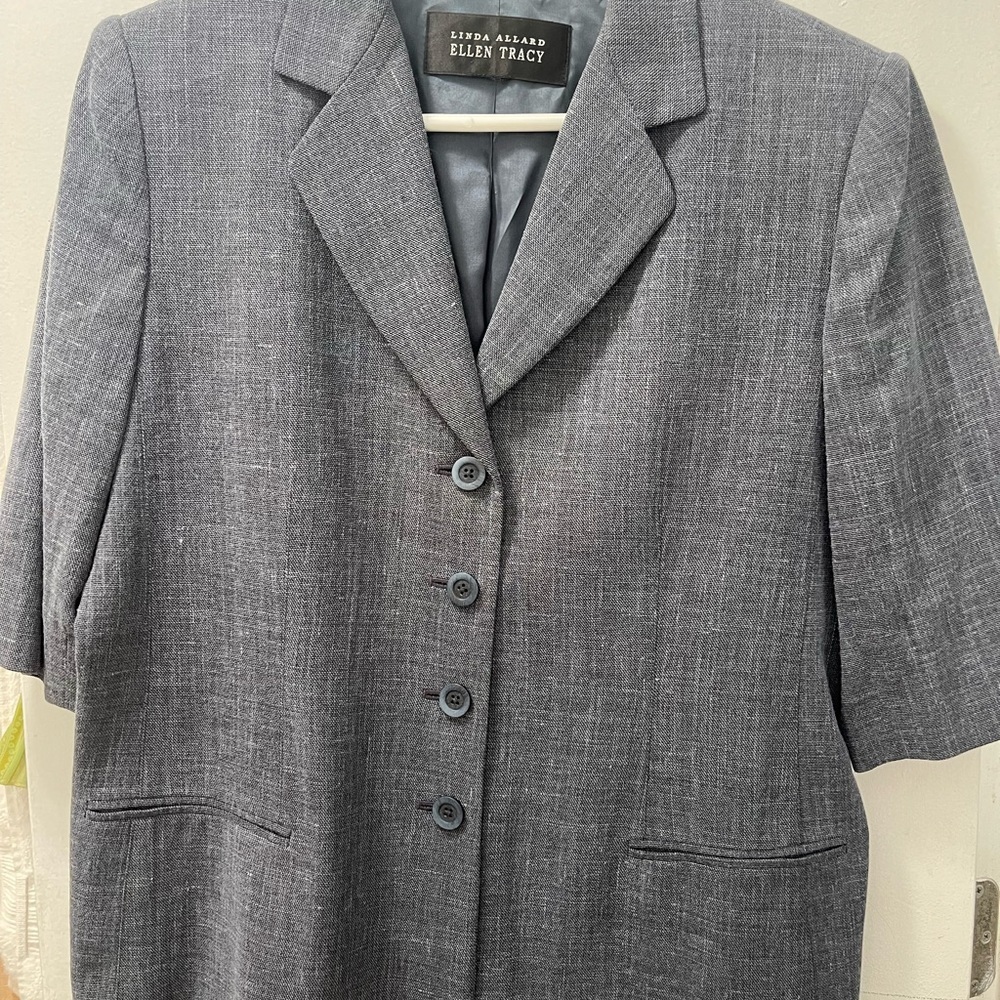 Linda Allard Ellen Tracy 2 piece suit